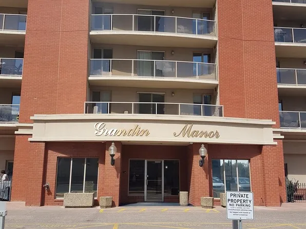 9741 110th St NW, Edmonton, AB