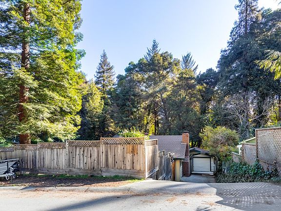 3rd image of 425 Saint Francis Dr