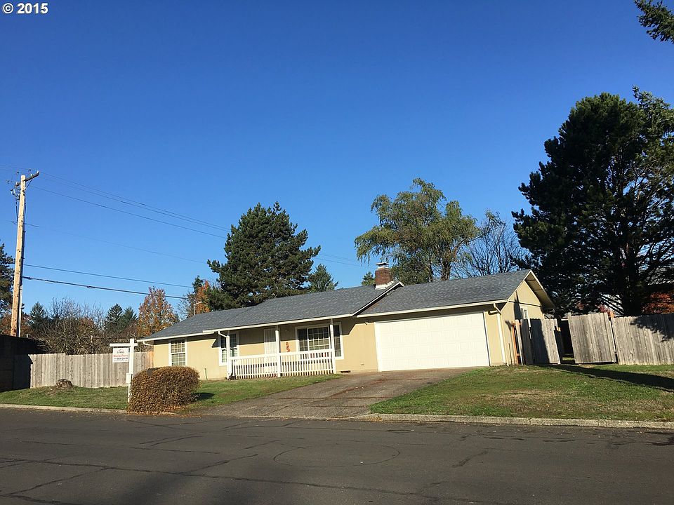 1st image of 16208 NE 11th St