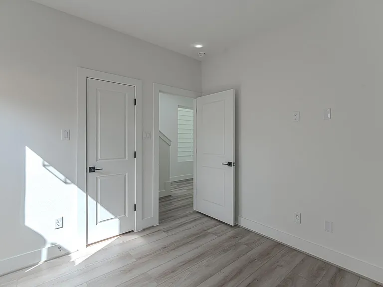 7735 Hammerly Blvd — Photo 14