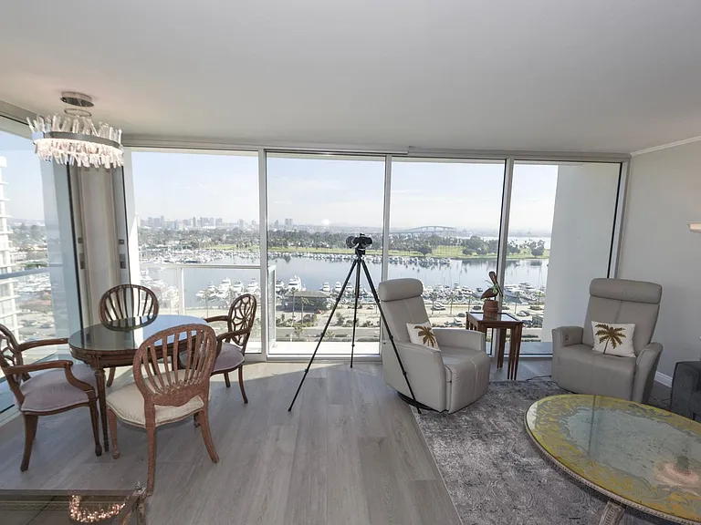 1730 Avenida Del Mundo #1204 — Photo 4