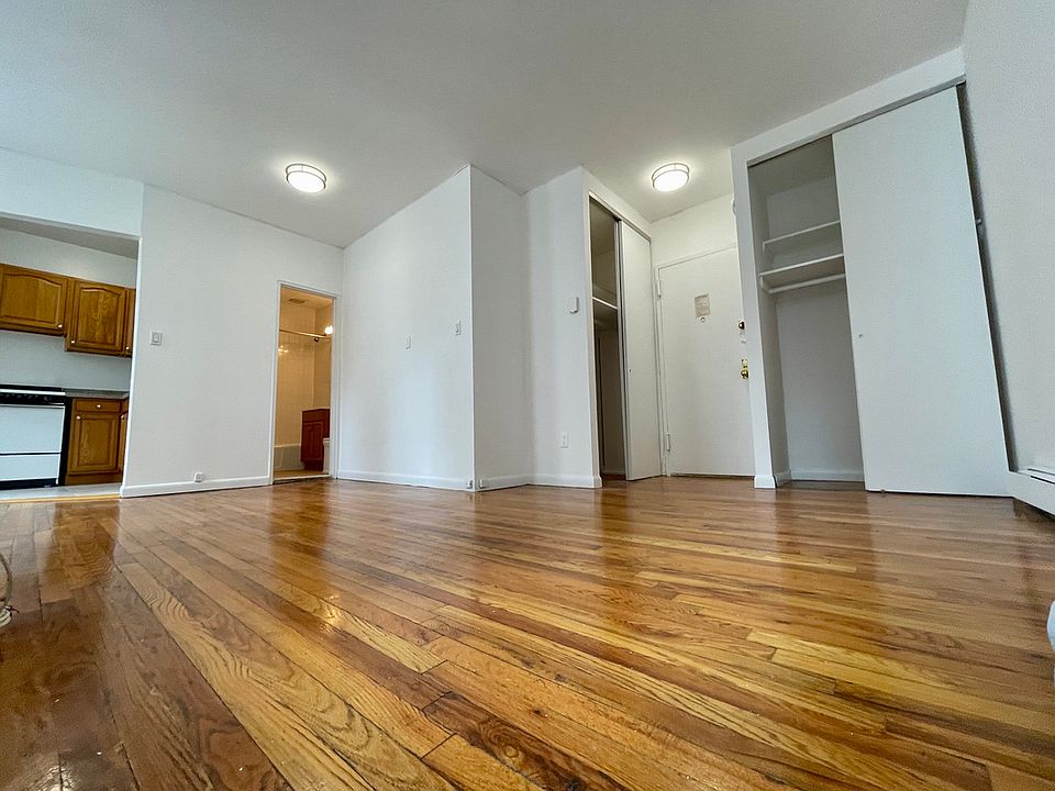 1st image of 268 W 84th St APT 4A