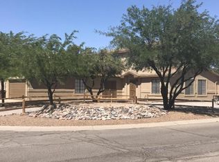 7400 N Bogert Pl, Tucson, AZ 85741