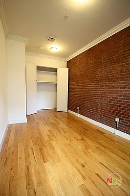 Rented by Next Door Realty NYC | media 13
