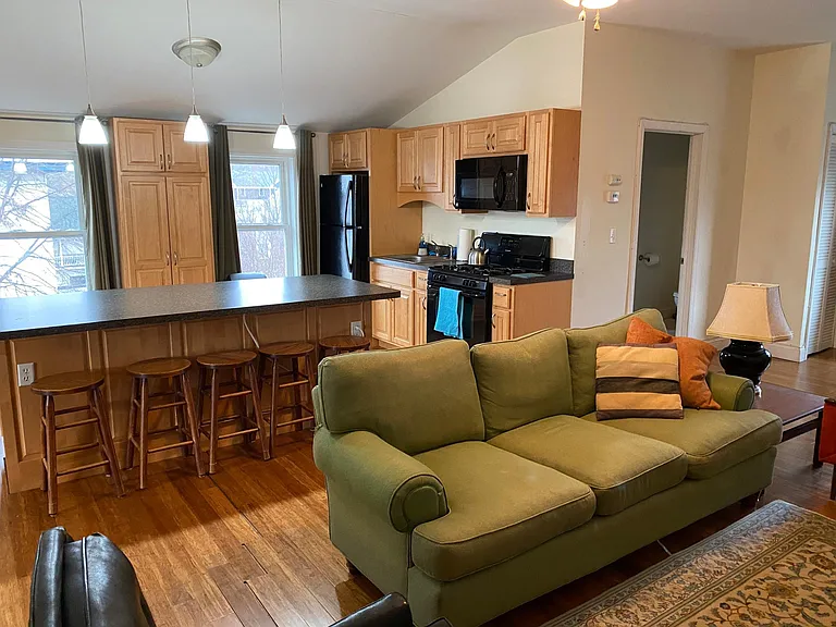 57 Pearl St #3 — Photo 1