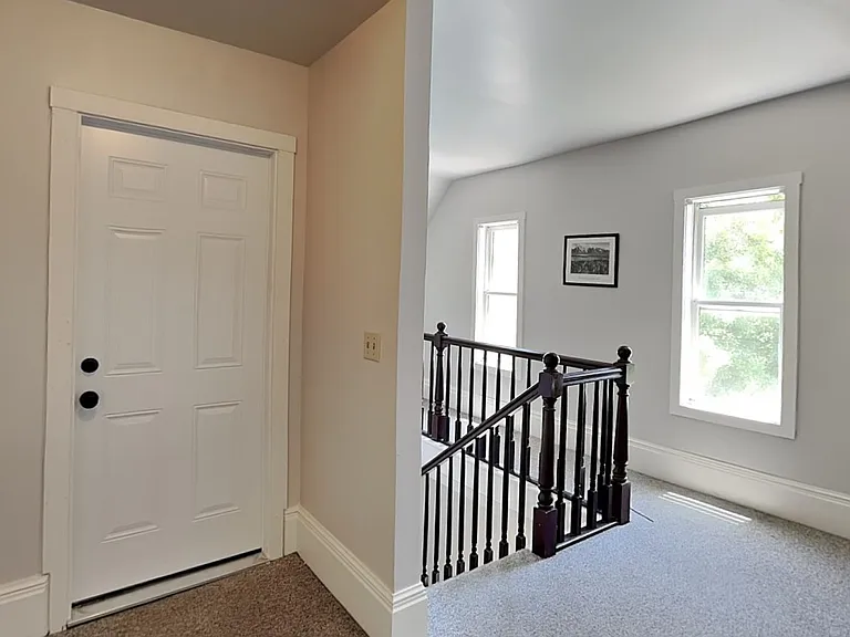 2620 J St — Photo 13