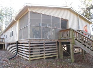 384 Royal Rd, Beaufort, NC 28516