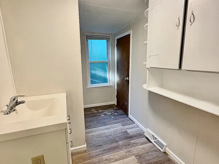 108 River Rd — Photo 12