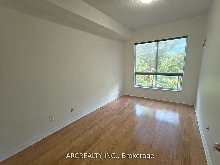 2 Maison Parc Ct #406 — Photo 13