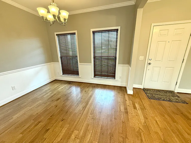 3403 Garrick Trce — Photo 7