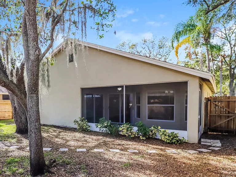 4532 Preston Woods Dr — Photo 16