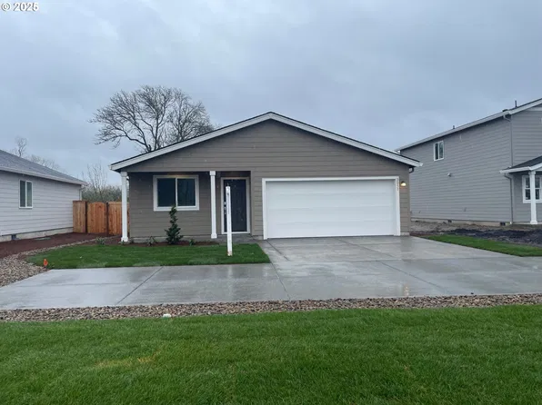 2051 Kayla Ct, Longview, WA 98632