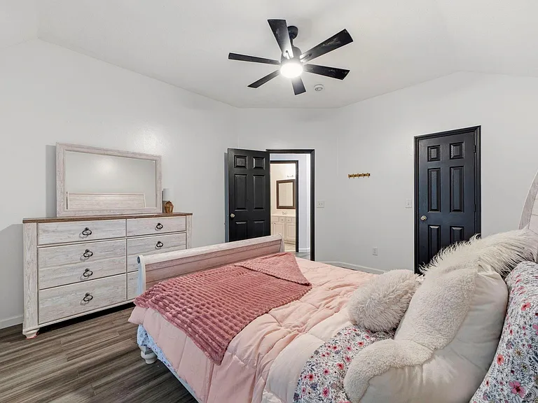 34 Firethorn Pl — Photo 16