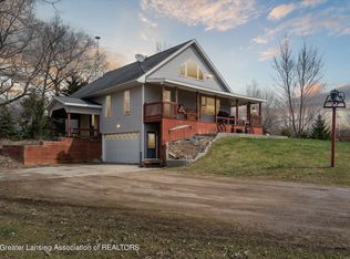 7686 Sunset Dr, Saint Louis, MI 48880