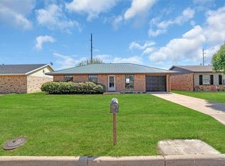 916 Hairston St, Altus, OK 73521