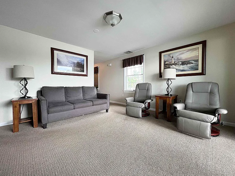 1011 Laconia Rd #4 — Photo 9
