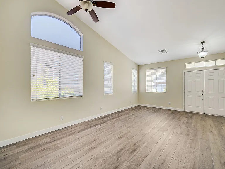 11490 Steponia Bay St — Photo 7
