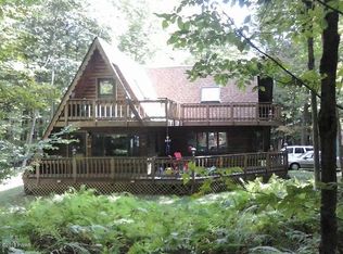 175 Lake Rd, Lake Ariel, PA 18436