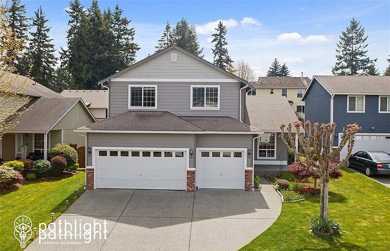 1st image of 3015 NE Mercer Ct