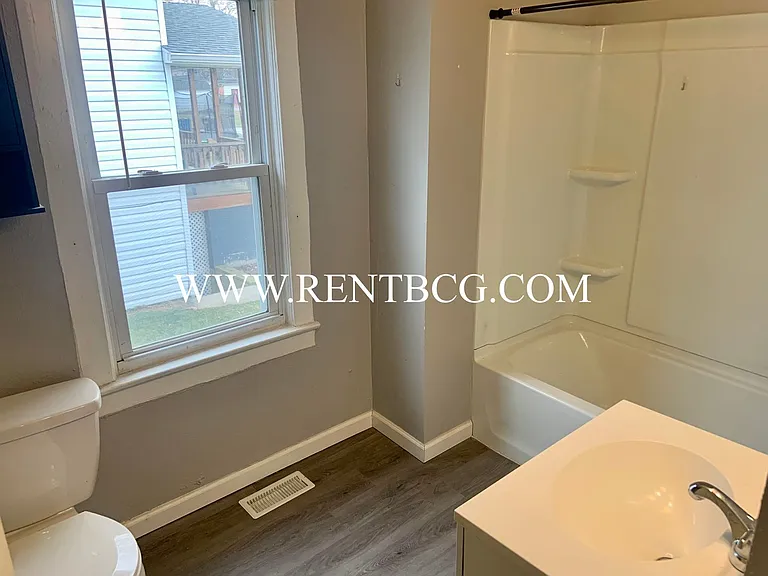 718 S Jersey St — Photo 6