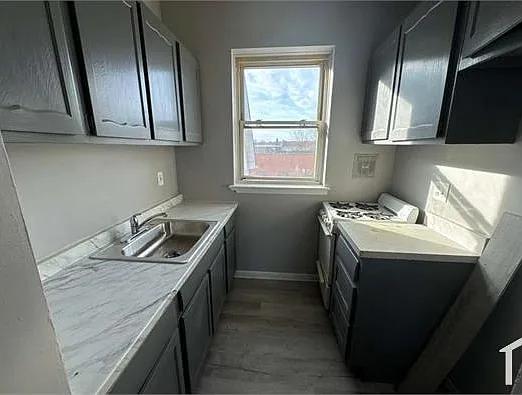 605 Nye Ave #B5 — Photo 1