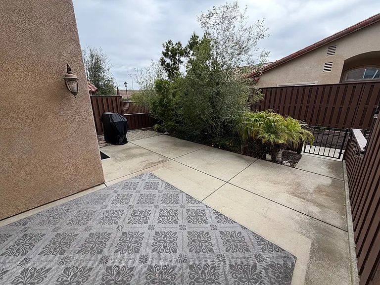 4304 Foxenwood Cir — Photo 21