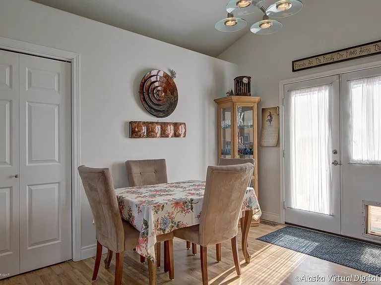 2384 S Paddock Dr — Photo 12