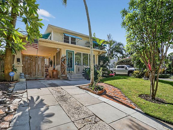 2nd image of 728 Avon Road