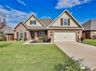3504 Riverwood Pl, Bentonville, AR 72713
