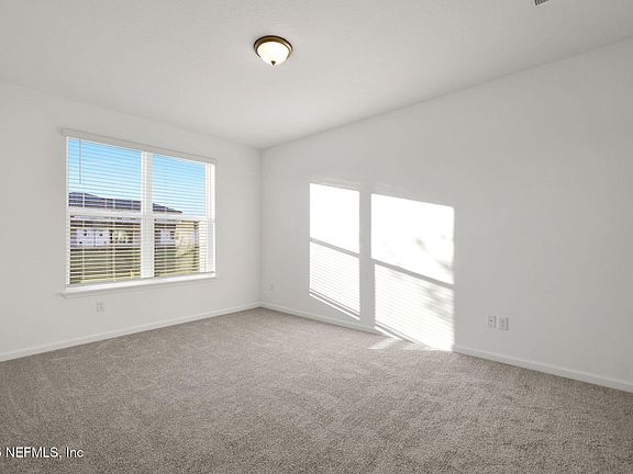 4th image of 149 SILVER MYRTLE Court