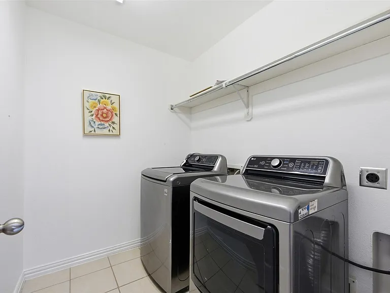 4303 Wellington Grove Ln — Photo 23