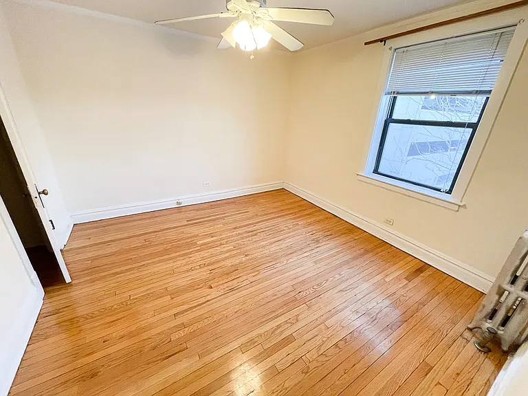 510-34 W. Addison St. — Photo 6