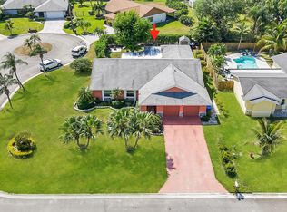 220 Infanta Ave, Royal Palm Beach, FL 33411