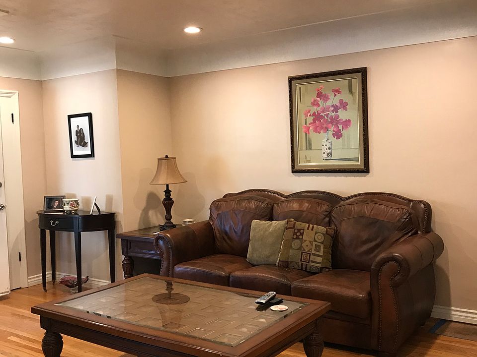 1st image of 3524 N Arrowhead Ave