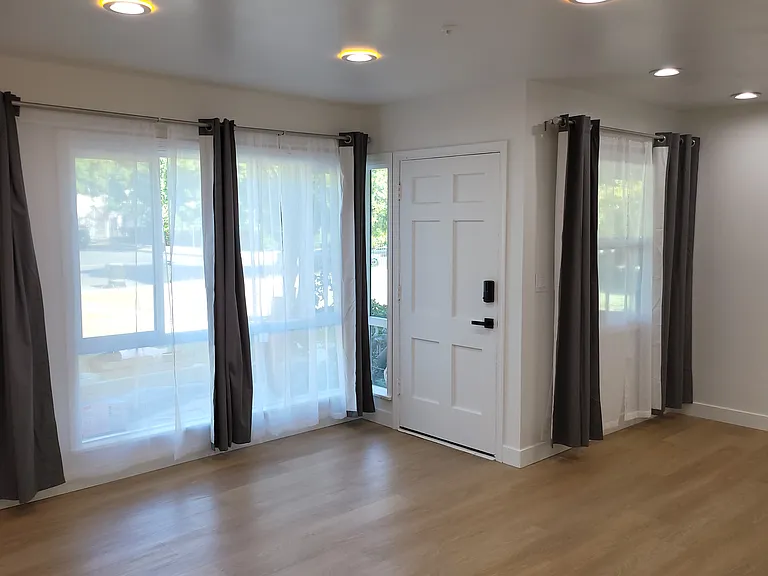 5700 Clemson St — Photo 15