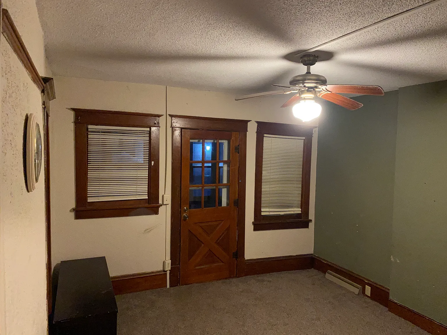 2 bed, 700 sqft, $800 — Photo 2