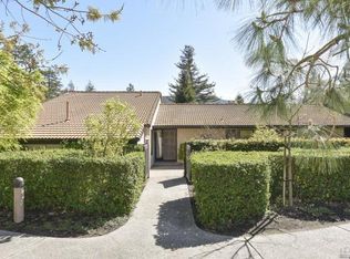 32 Fairway Dr, Napa, CA