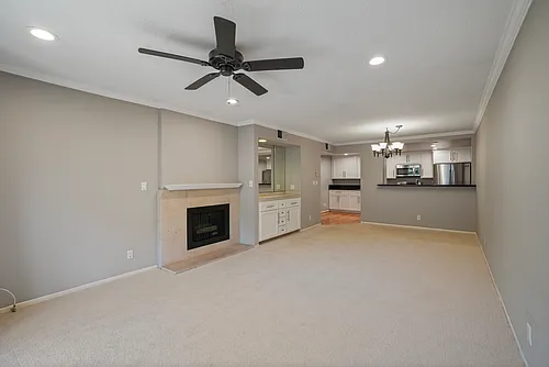 15231 Magnolia Blvd #221 Photo 1