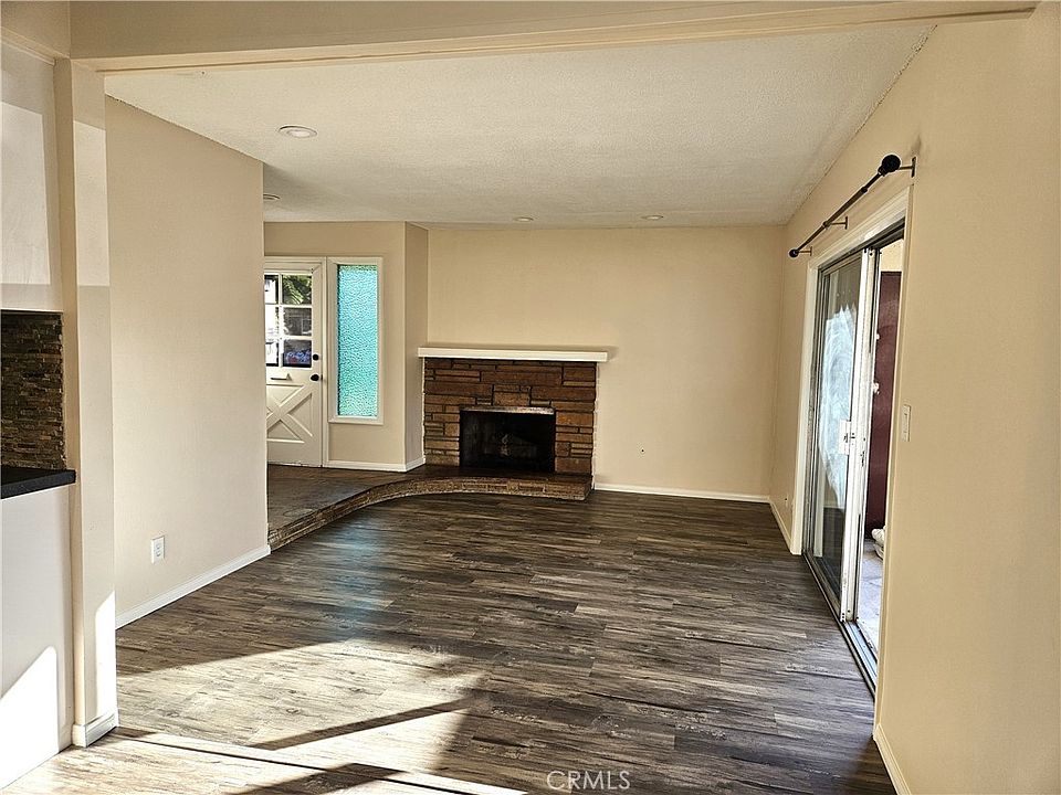 1919 Sherry Ln APT 37, Santa Ana, CA 92705 | Zillow