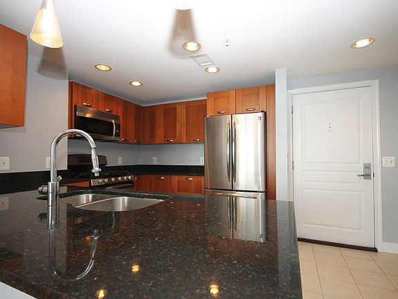 3rd image of 2451 Midtown Ave APT 1608