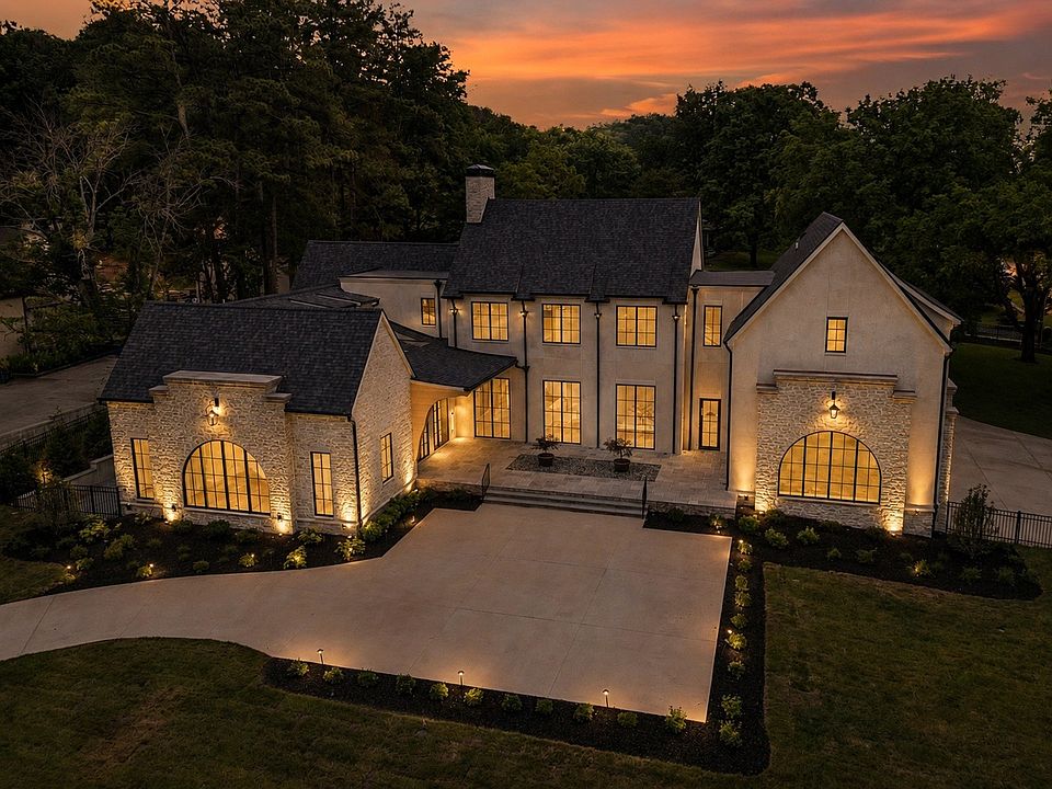 1st image of 1302 Tyne Blvd