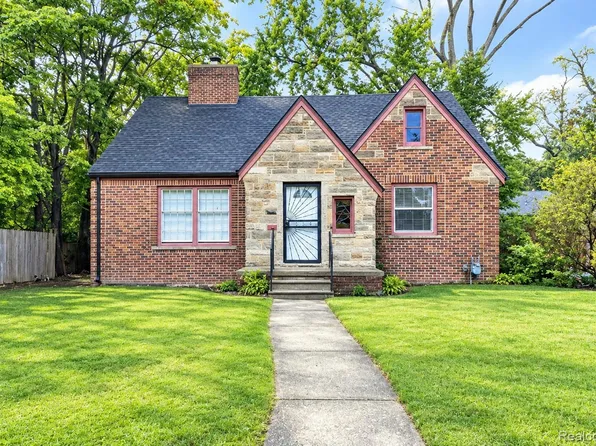 13401 Hartwell St, Detroit, MI 48227