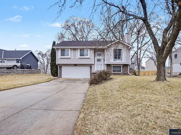 5006 Nebraska Ave, Omaha, NE 68104