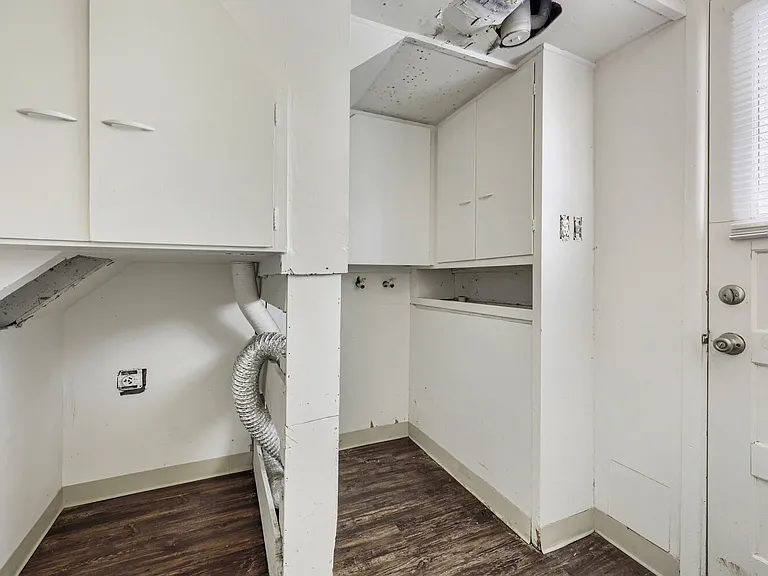 212 N Ford St — Photo 19