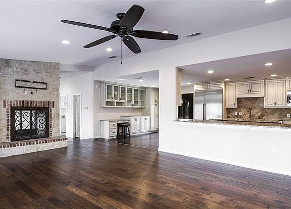 4th image of 4433 Glen Oaks Dr