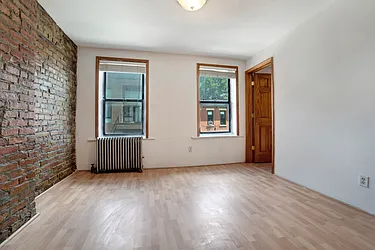 Rented by Twyford Real Estate