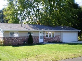 5920 Chermont St NW, Canton, OH 44718