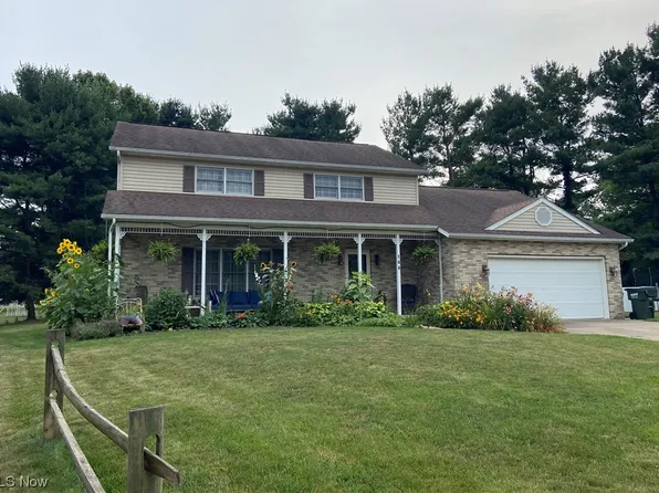 144 Pinedale Dr, Dover, OH 44622