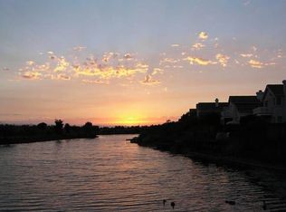 100 Ratto Rd, Alameda, CA 94502