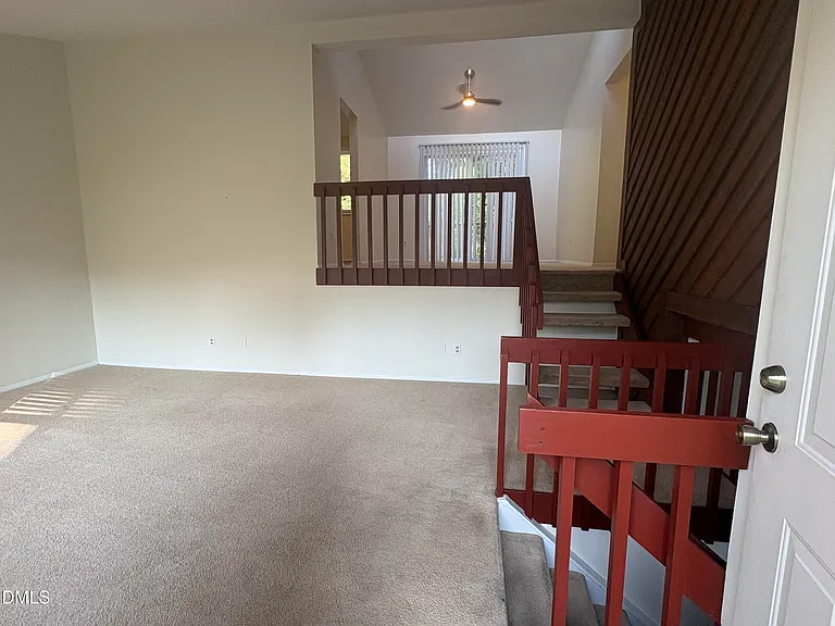 3901 Peppertree Pl — Photo 4